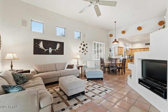 Building Photo - 12202 N 138th St