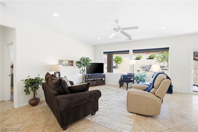 Building Photo - 2635 Solera Moon Dr