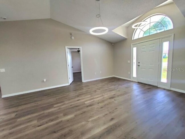 Building Photo - 7855 W Price Blvd