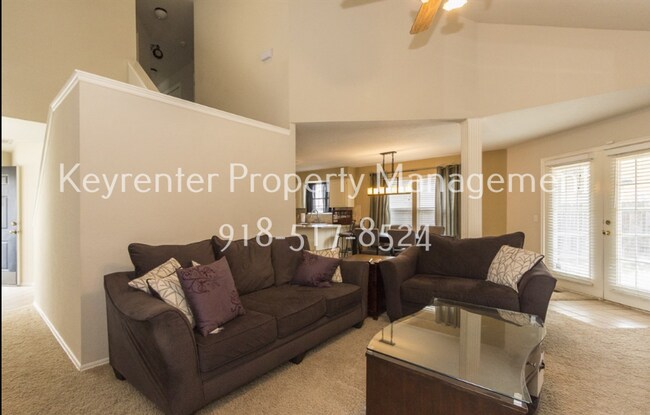 Building Photo - 3 Bed | 2.5 Bath in Jenks!