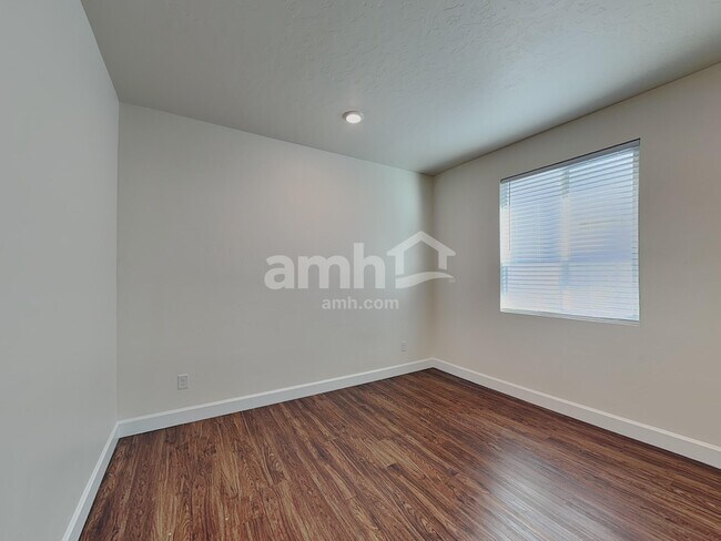 Building Photo - 5054 W White Ash Ct