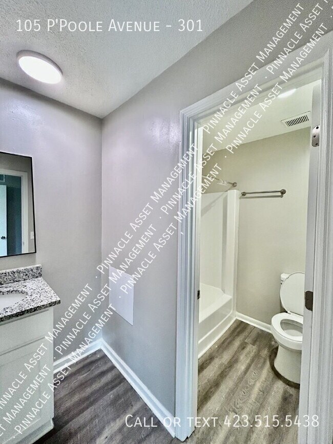 Building Photo - 105 P'Poole Ave