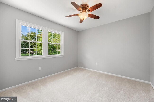 Building Photo - 13204 Nickleson Dr