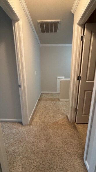 Building Photo - 403 Perrault Dr