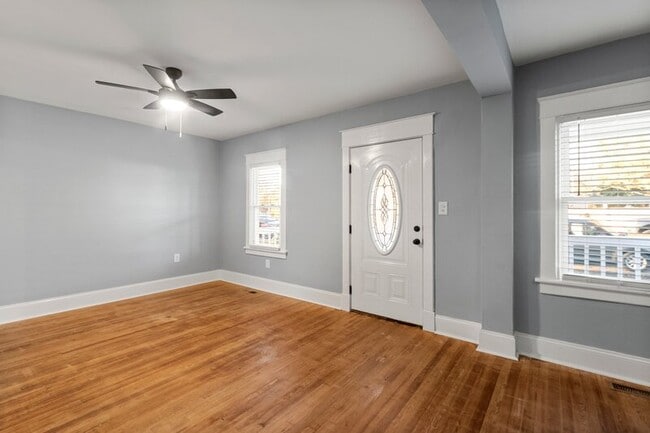 Building Photo - 2007 Westover Ave