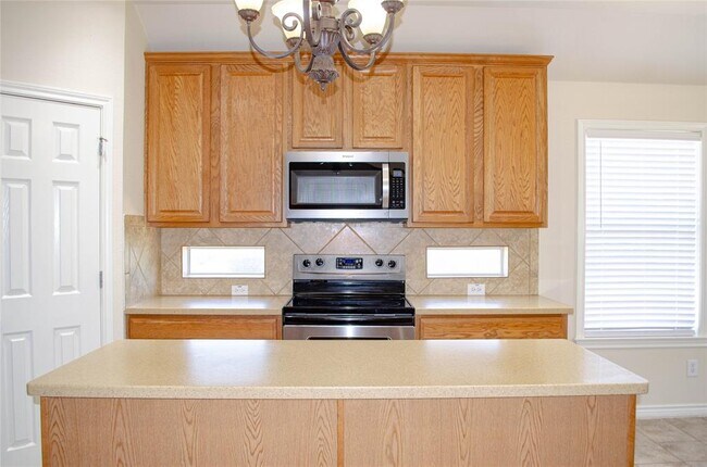 Building Photo - 120 Fred Couples Dr