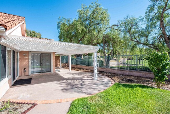 Building Photo - 11323 Caminito Corriente
