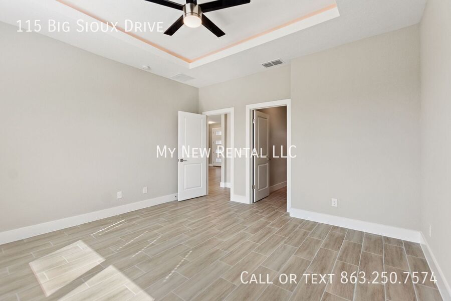 Building Photo - 115 Big Sioux Dr