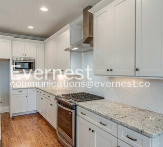 Building Photo - 3-Bed / 3-Bath Home with Modern Amenities/ Available Soon!