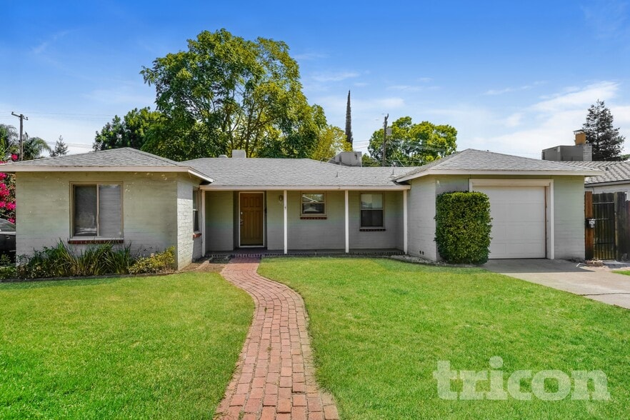 Primary Photo - 342 Camellia Way