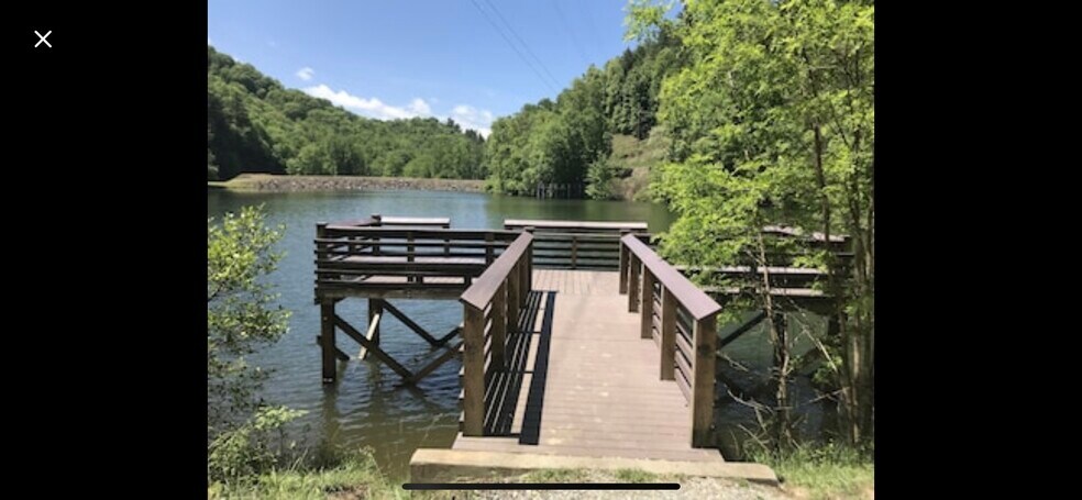 Queens Creek Lake - 3616 Camp Branch Rd