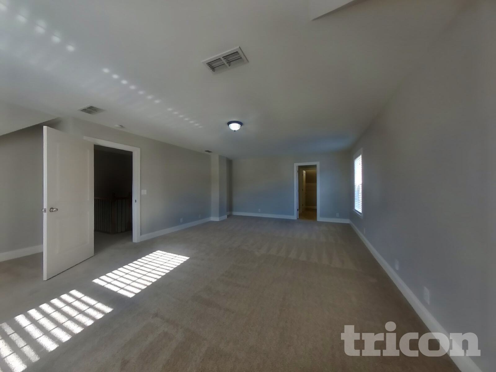 Building Photo - 1527 Dewsbury Dr