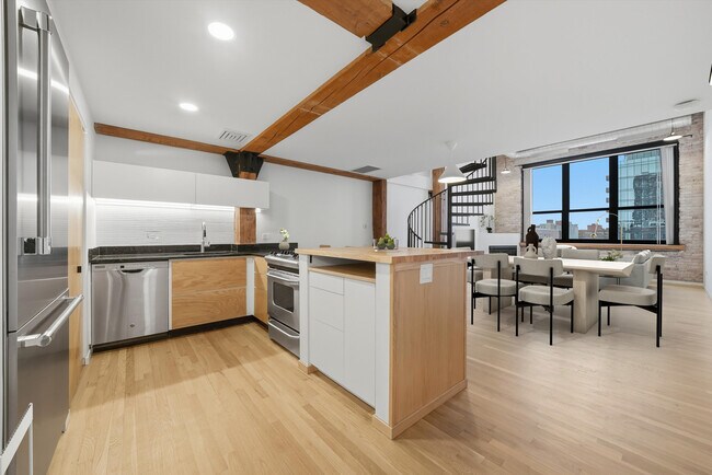 Building Photo - 1727 S Indiana Ave