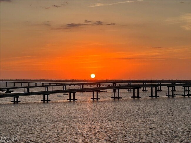 Building Photo - 2743 First St