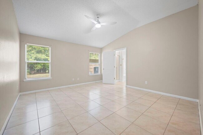 Building Photo - 843 Bonaparte Landing Ct