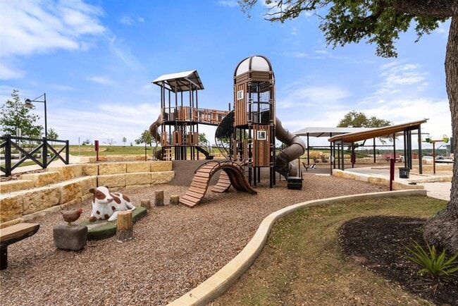 Building Photo - 217 McCrae Dr