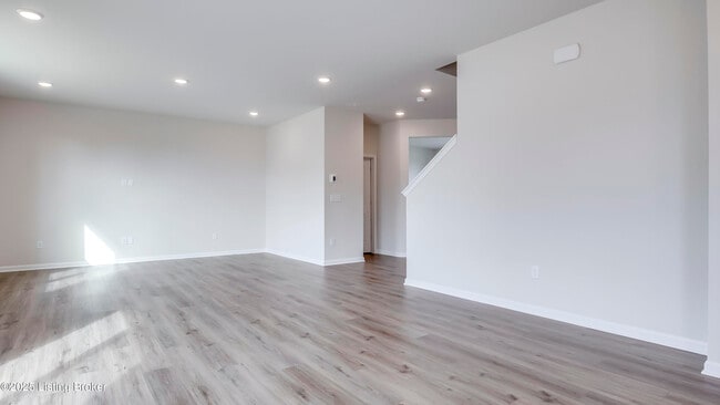 Building Photo - 1850 Washington Blvd