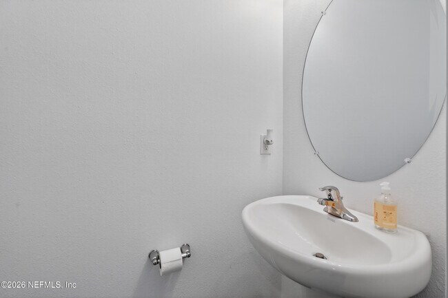 Building Photo - 4915 Nebula Ln