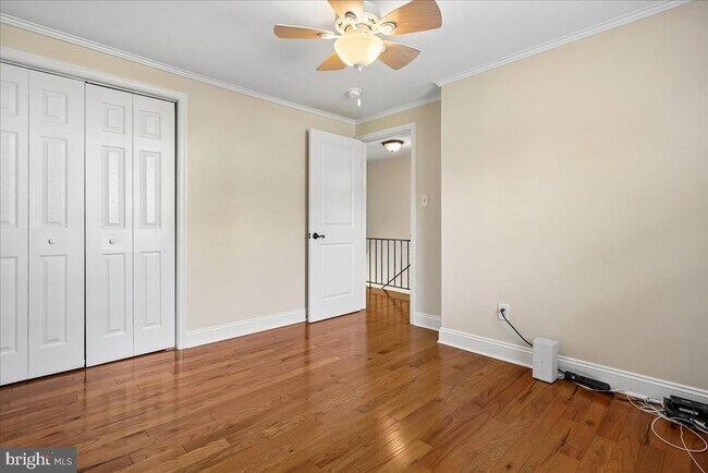Building Photo - 223 Burgess Ave