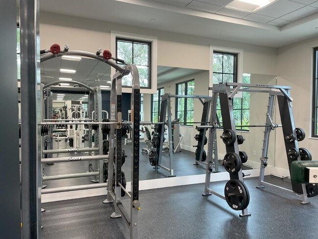 Building Photo - 5262 Wedgewood Ln