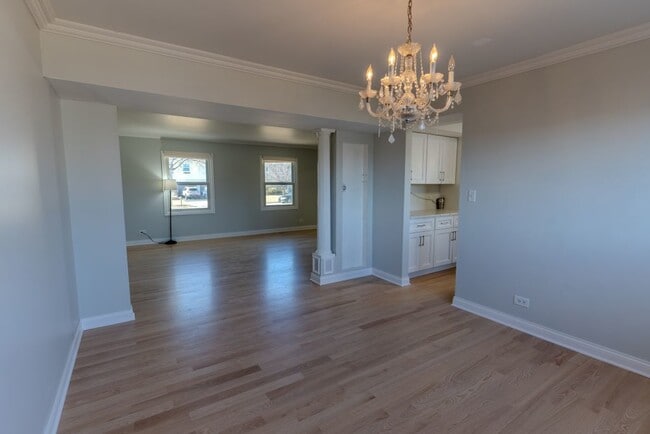 Building Photo - 4345 Mumford Dr