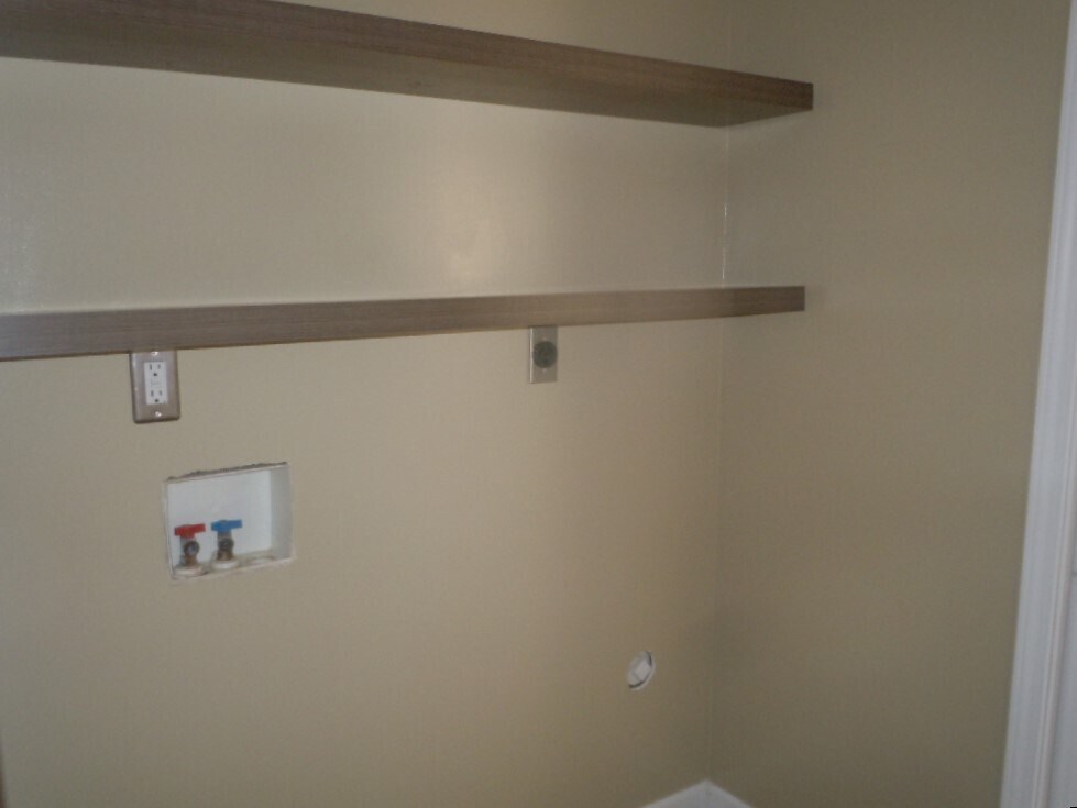 Building Photo - 100 Angel Oak Ct