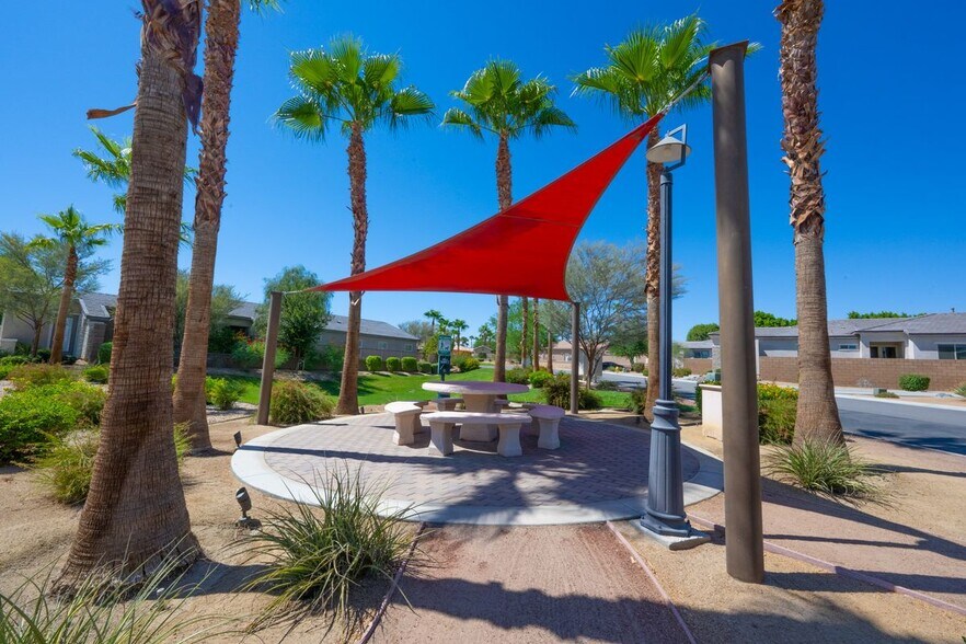 Building Photo - 80088 Canyon Club Ct.