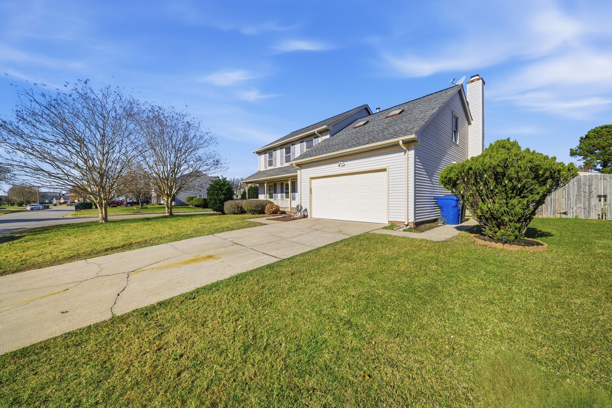 Building Photo - 4732 Brompton Dr