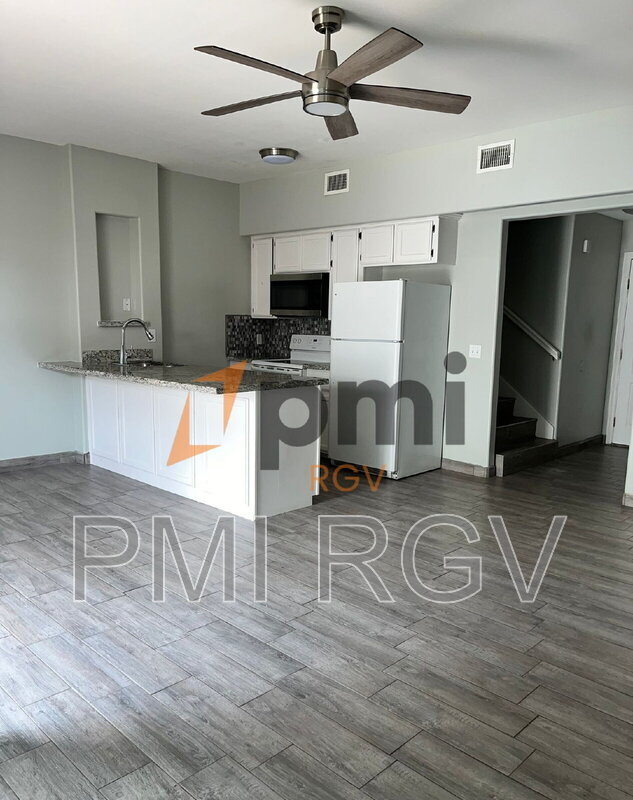 Building Photo - 205 S Baltic Ave