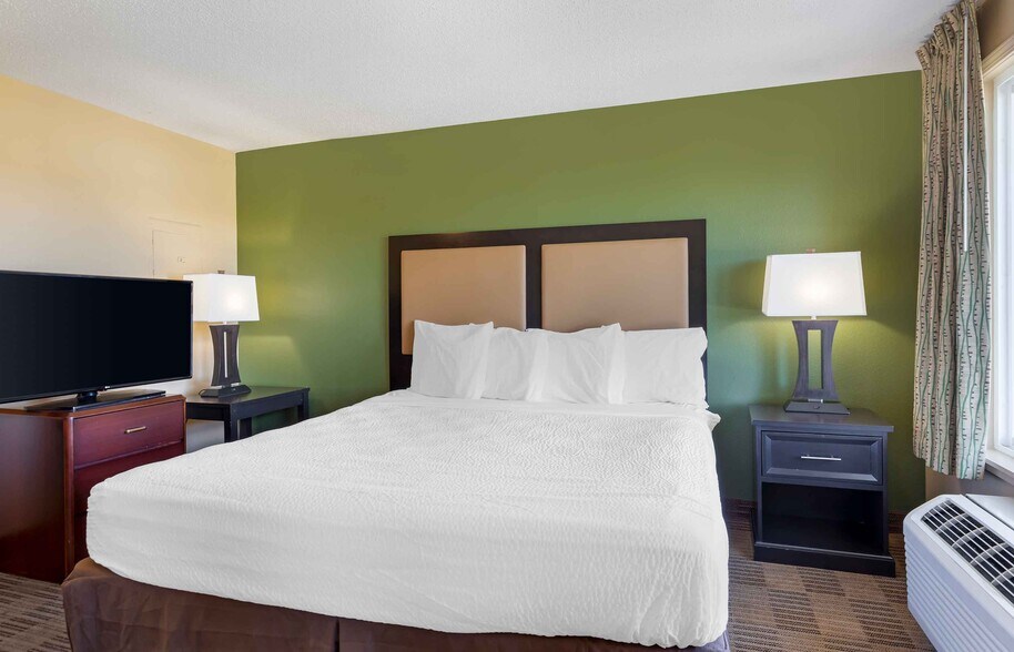 Building Photo - Furnished Studio-Denver - Aurora North