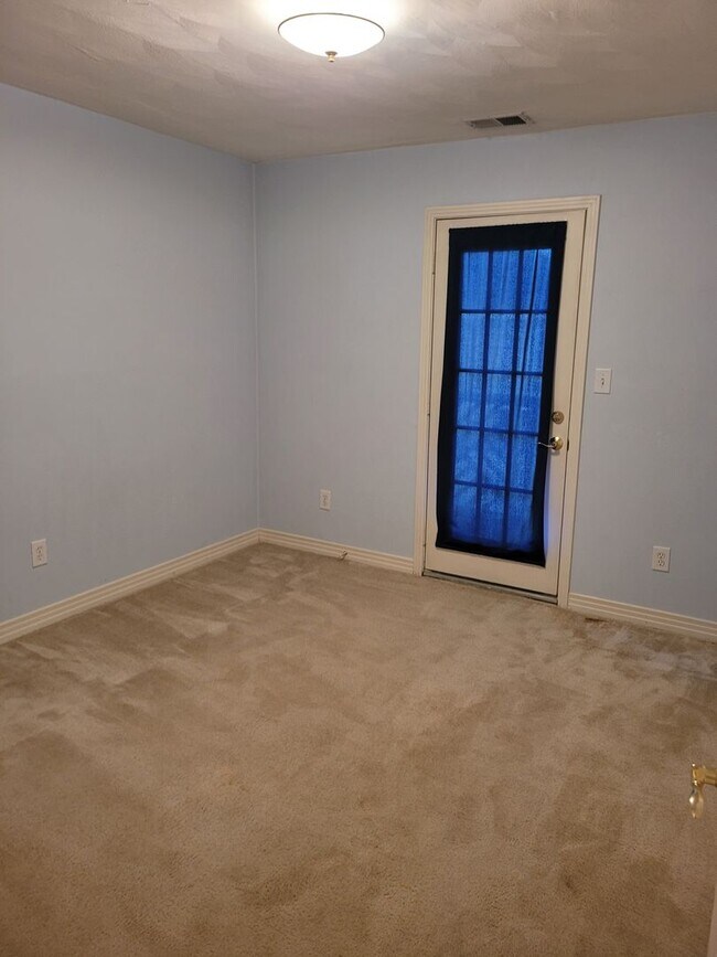Building Photo - THREE SHIPS LANDING - Four Bedroom Condo
