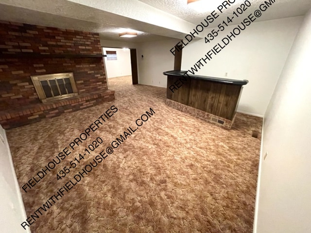 Building Photo - 1760 Foothill Dr