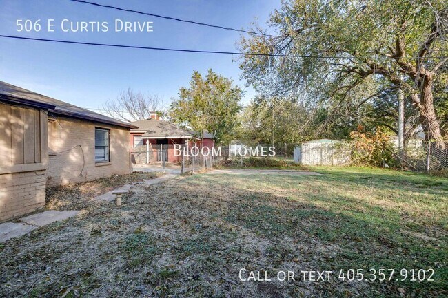 Building Photo - 506 E Curtis Dr