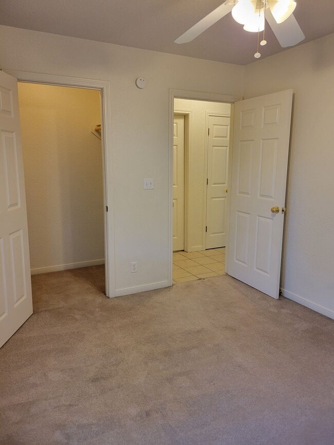 Building Photo - Newly Remodeled 4 BR 2 Bath Next to Harker Heights Community Park!