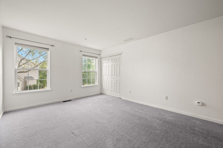 Building Photo - 1408 Black Walnut Dr