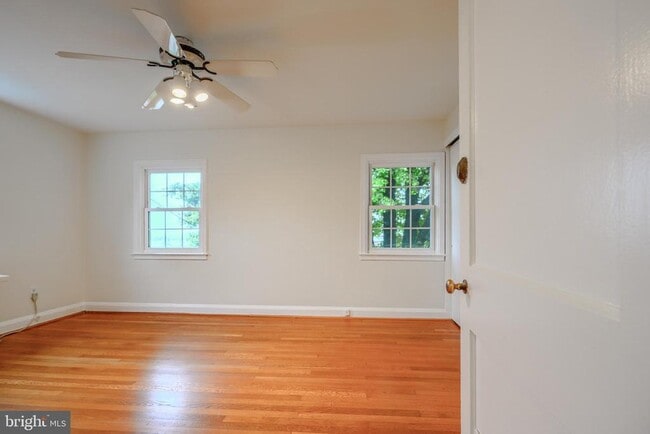 Building Photo - 521 Academy Rd