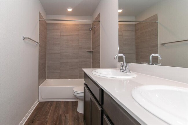 Building Photo - 120 Hannah Trl