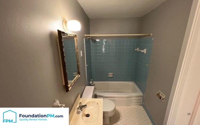 Building Photo - 2324 Slocum Ave