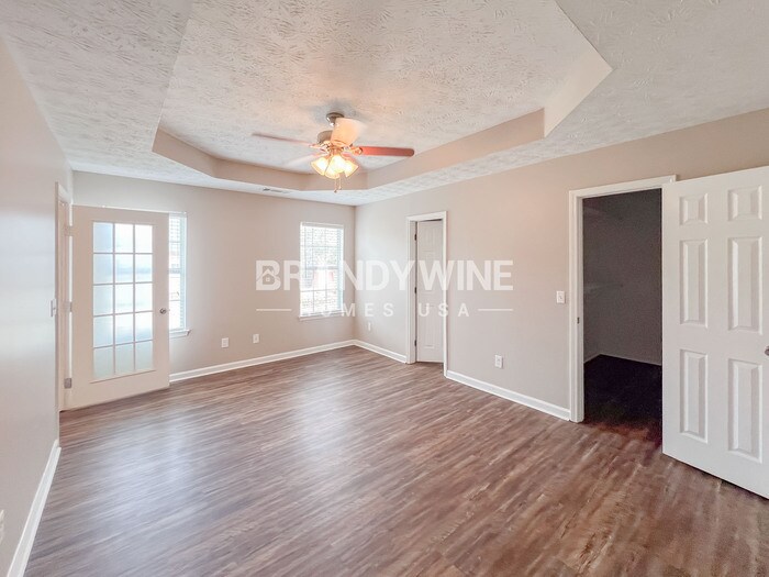 Building Photo - 30 Aspen Forest Dr