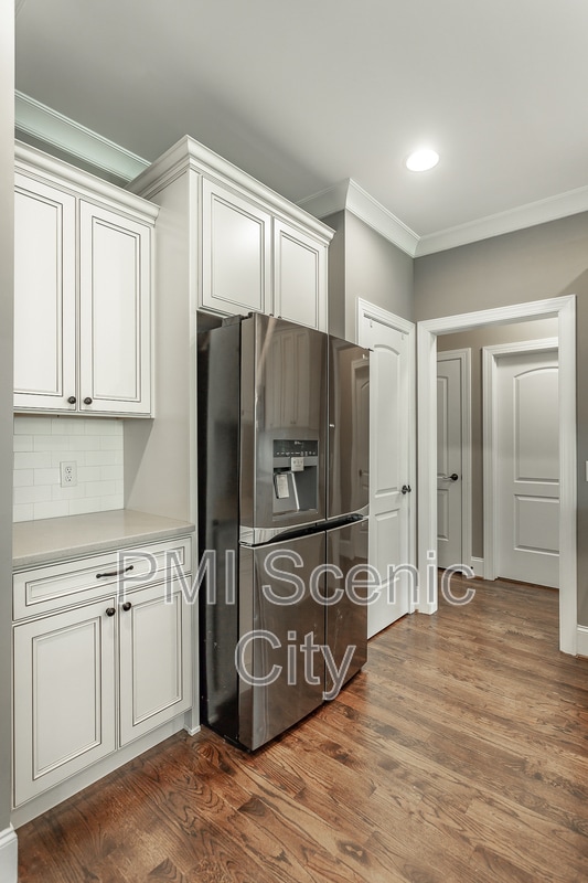 Building Photo - 7725 Peppertree Dr