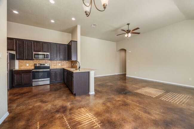 Building Photo - 2 Weeks Free! Beautiful 3-Bedroom Home with Open Floor Plan & Private Backyard in New Braunfels