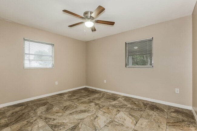 Building Photo - 4 BR/2.5BA | Newly Renovated Single Family Home | 1-Car Covered Parking | Fenced backyard!