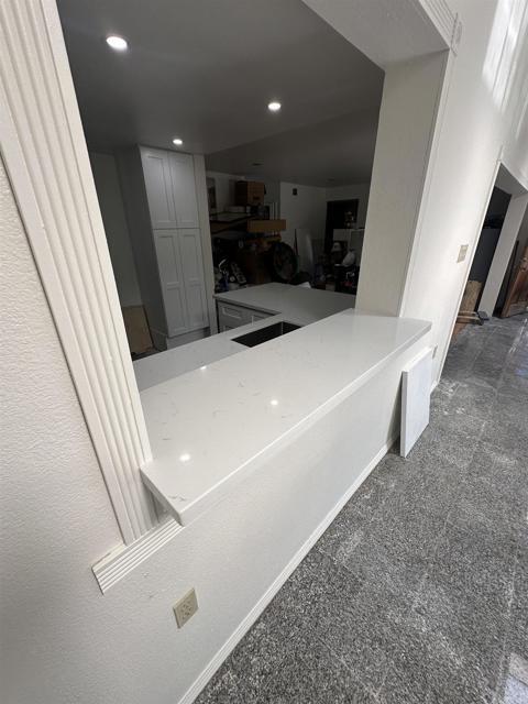 Building Photo - 1798 Sherbrooke St