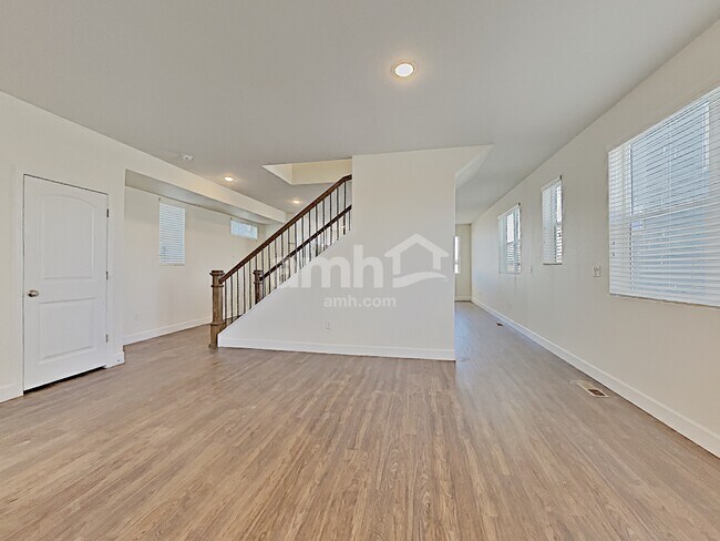 Building Photo - 4283 Crestone Peak St