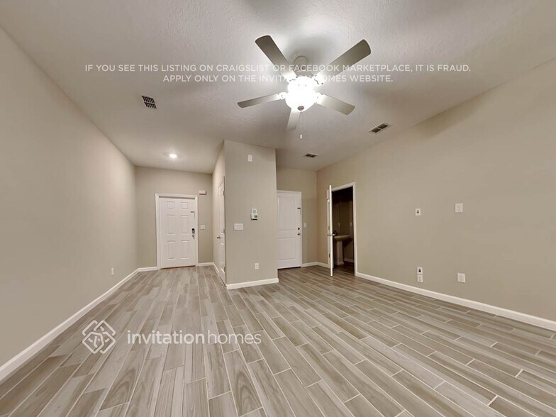 Building Photo - 647 Cherry Ridge Dr