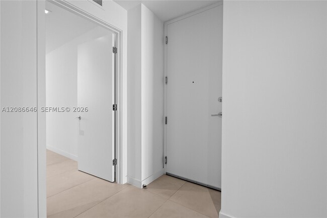 Building Photo - 1400 Biscayne Blvd