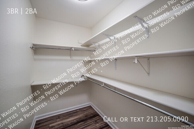 Building Photo - 13906 Tangle Tree St