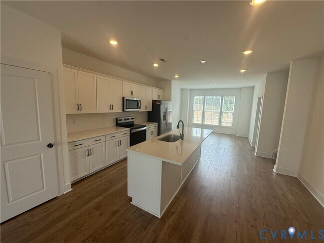 Building Photo - 15374 Oasis Sun Wy