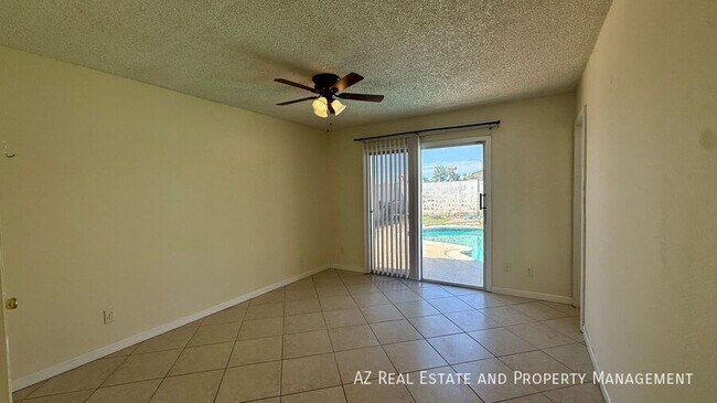 Building Photo - 4440 W Yucca St