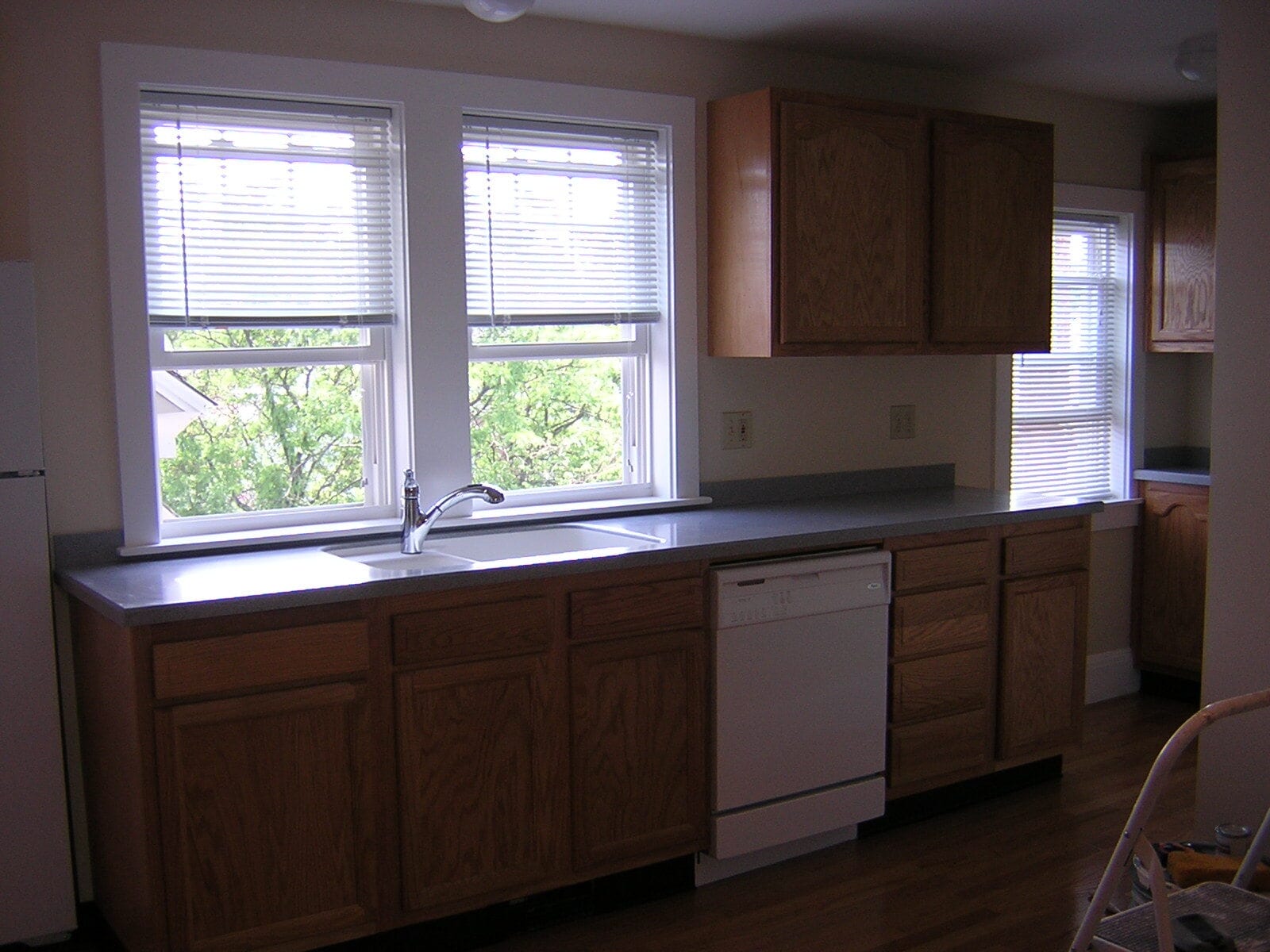 Building Photo - 55 University Ave